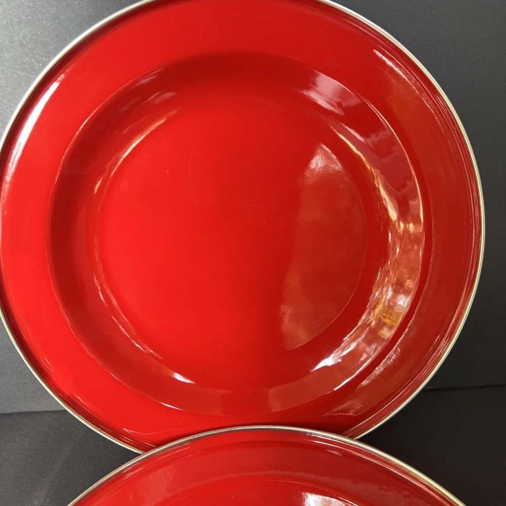Discontinued Pottery Barn Enamelware Plates Red 10